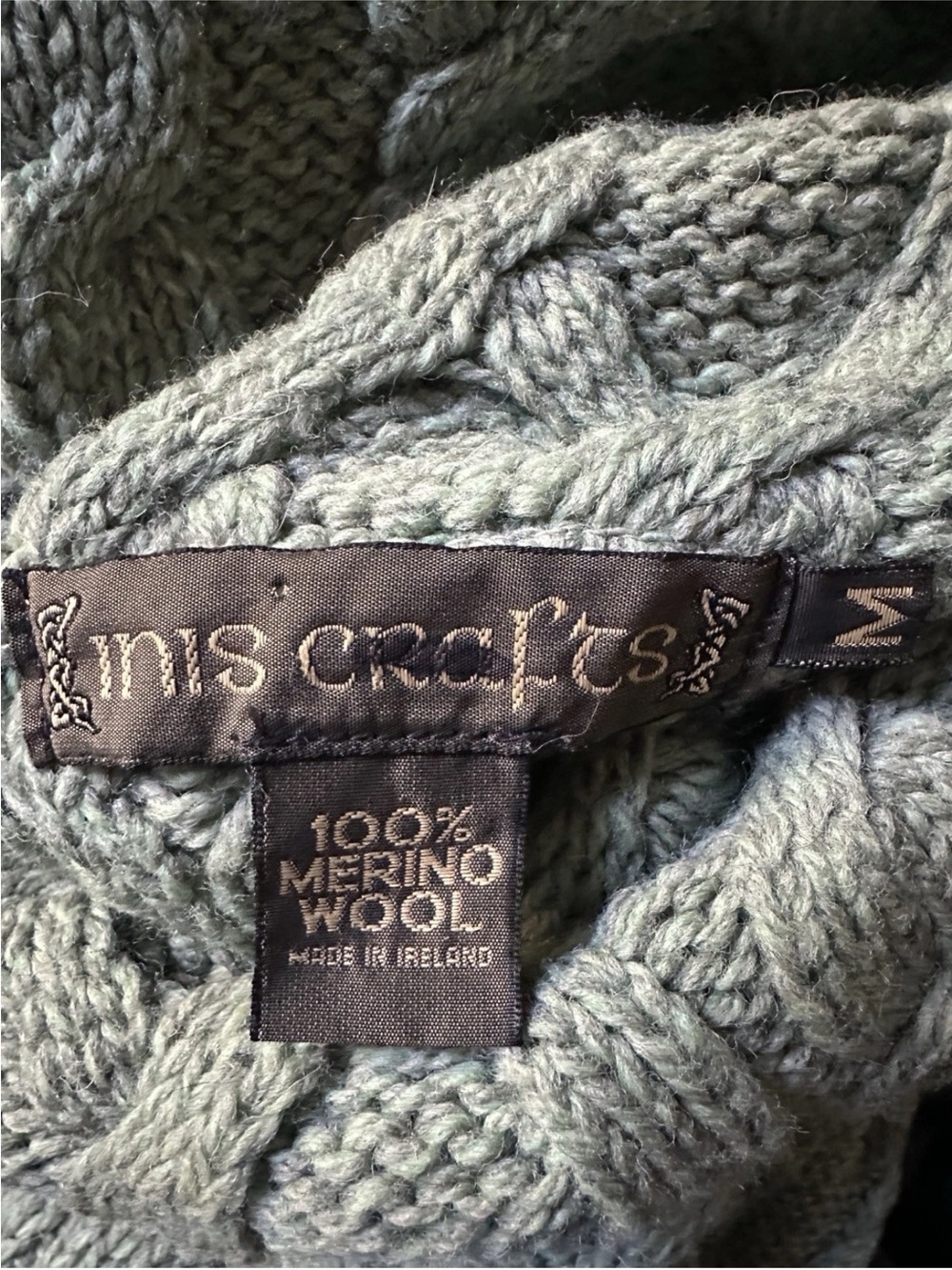 Inis Crafts Womens M Irish Cable Knit Sweater Green Merino Wool Chunky Cottage - Picture 4 of 4